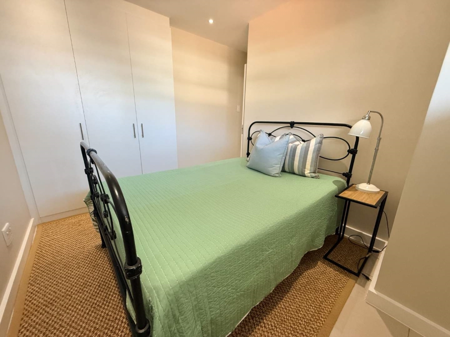 To Let 2 Bedroom Property for Rent in Green Point Western Cape
